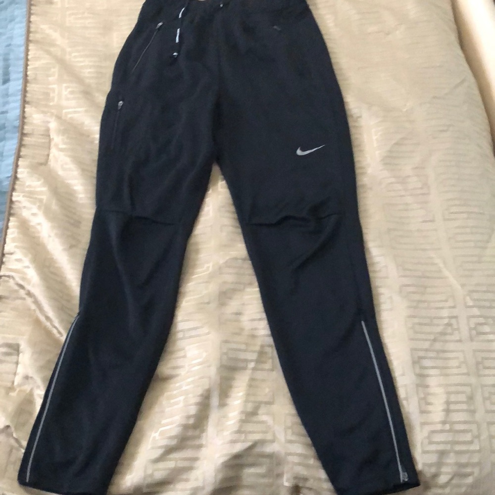 Nike slim fit Joggers